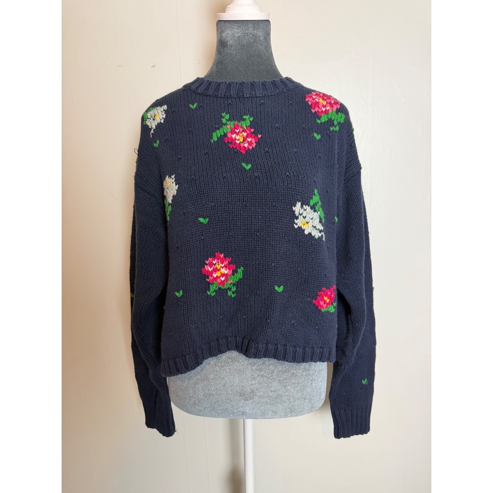 Vintage Navy Floral Embroidered Knit Sweater Crew Neck Cottagecore boho coastal